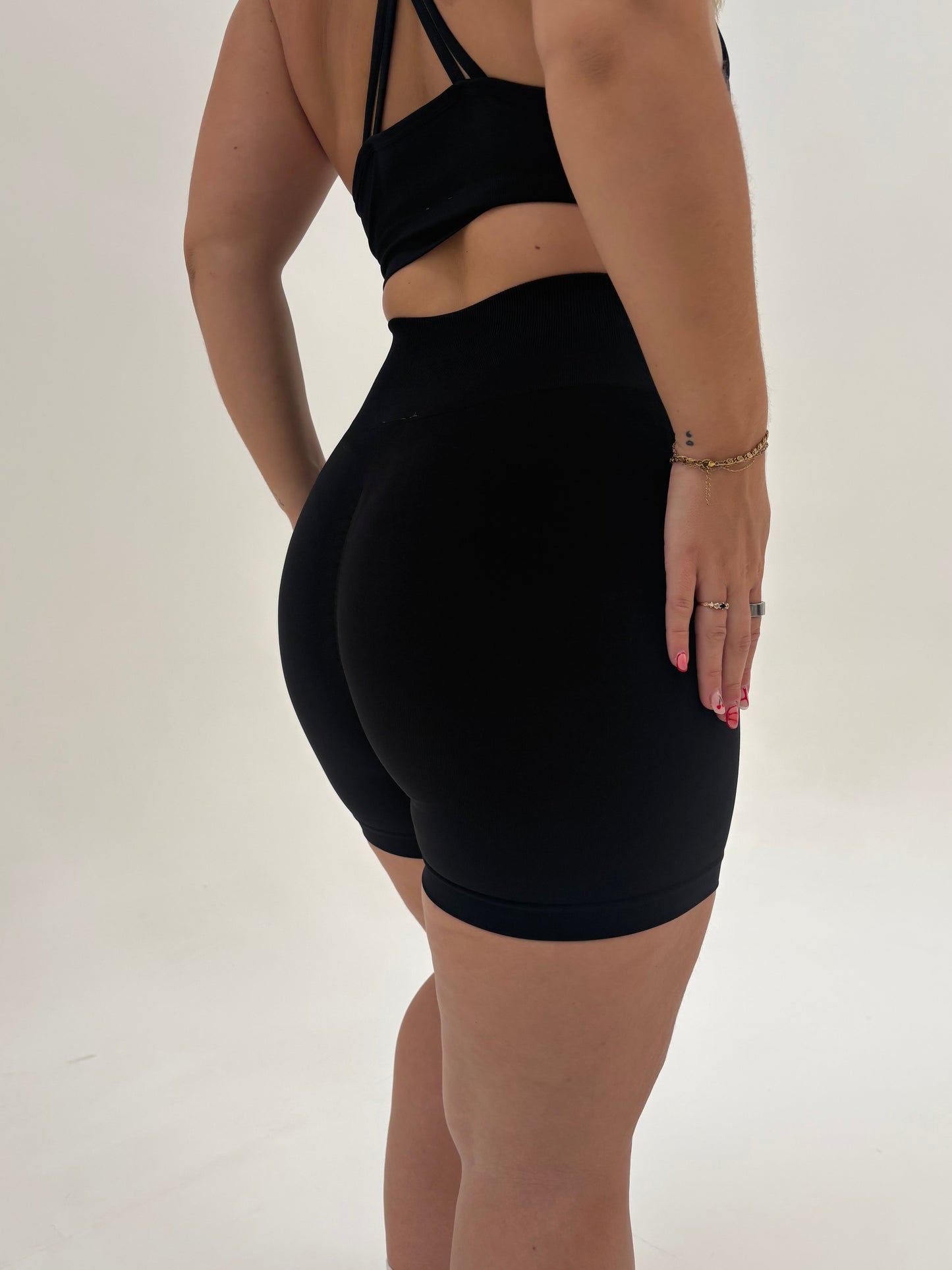 Elite Seamless Shorts