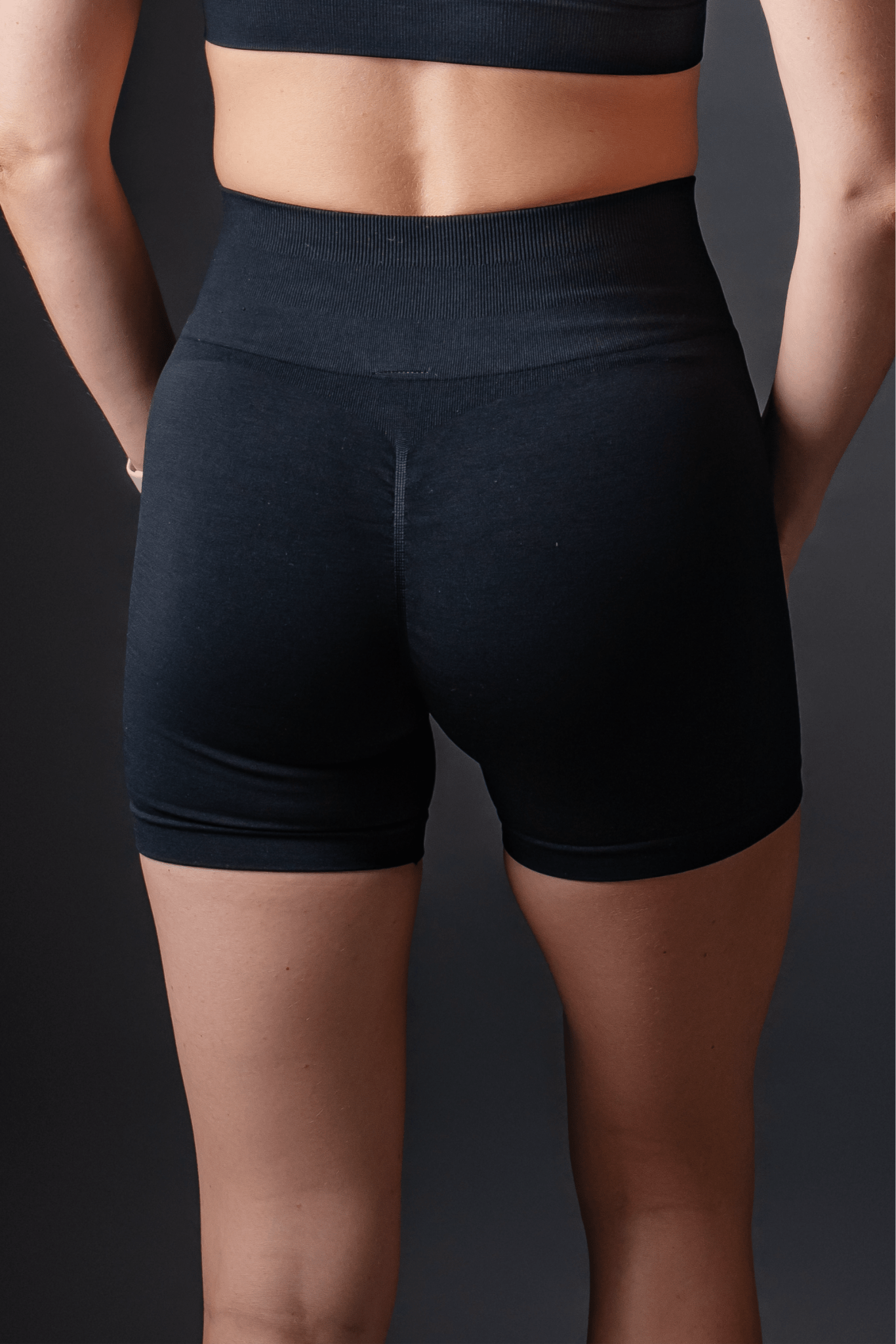 Elite Seamless Shorts